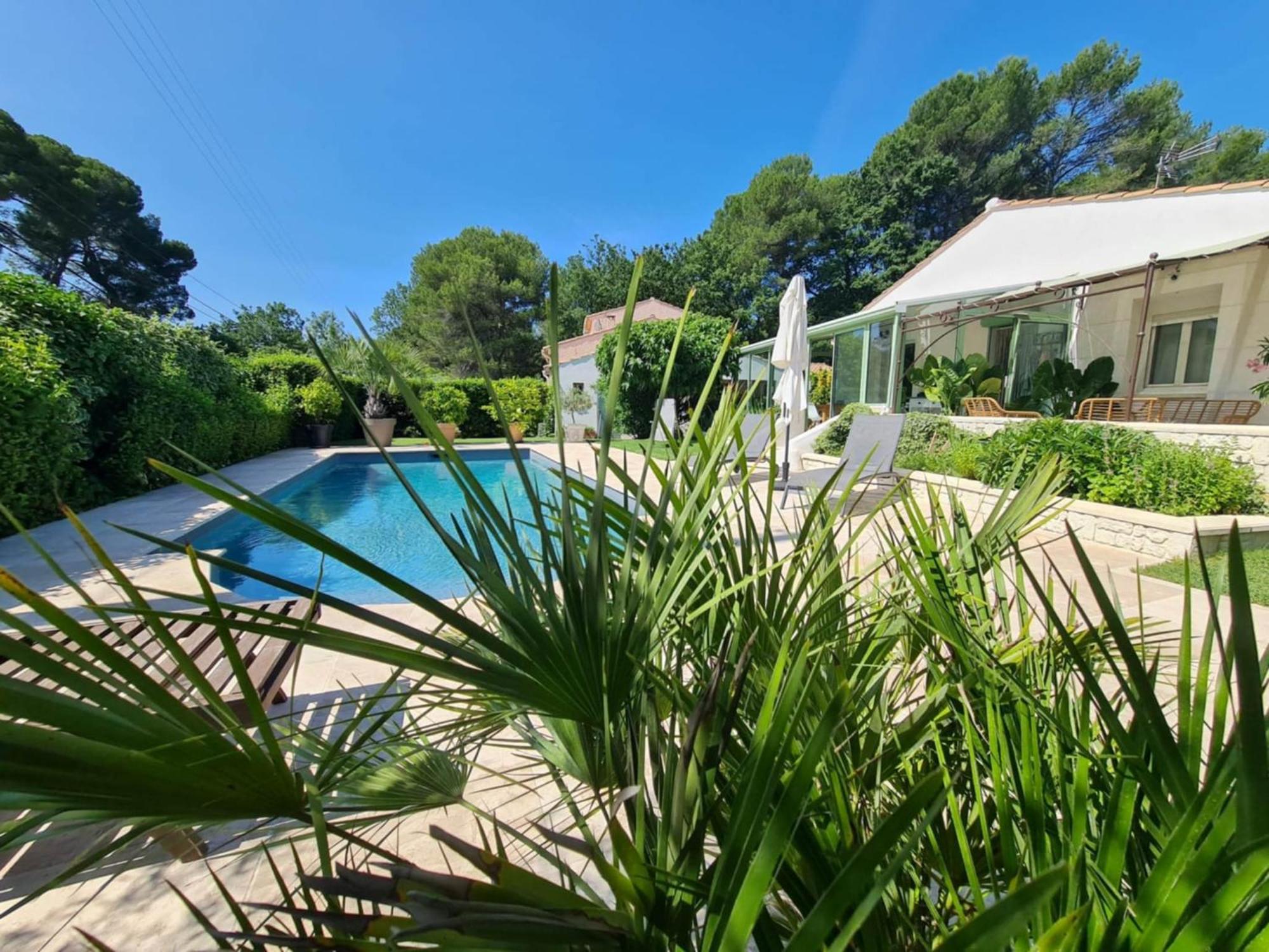 Maison Villa Pierrevert ภายนอก รูปภาพ